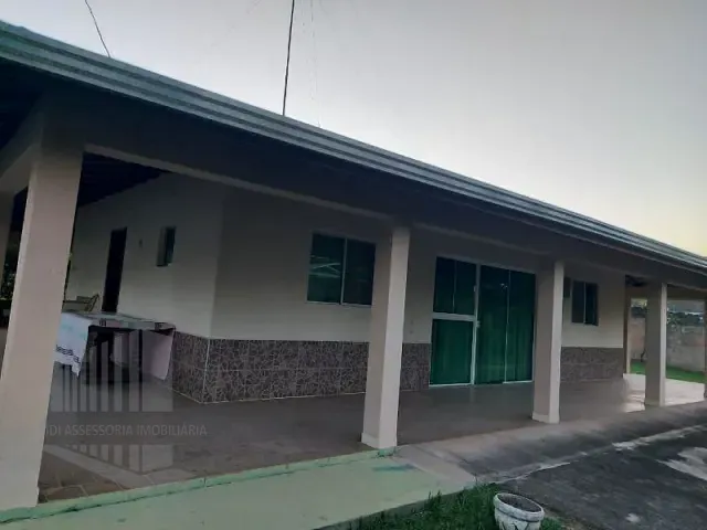 Casa com 1798m² 4 quartos e 2 banheiros, à venda, no bairro Condomínio Chácara Grota Azul em Hortolândia