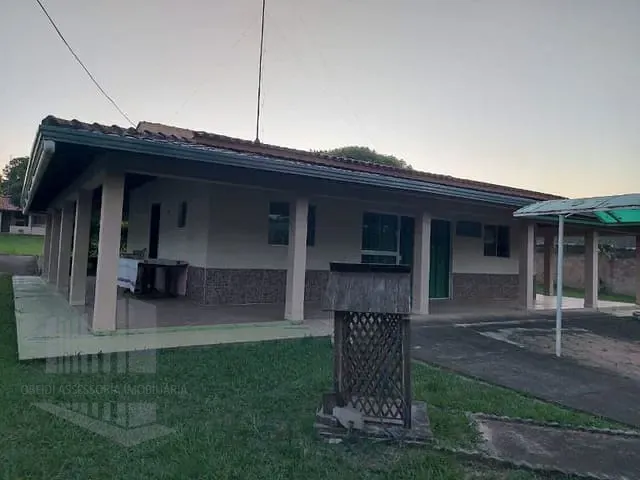 Casa com 1798m² 4 quartos e 2 banheiros, à venda, no bairro Condomínio Chácara Grota Azul em Hortolândia