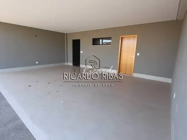 Casa com 496m² 4 quartos e 5 banheiros, à venda, no bairro Portal do Sol Green em Goiânia