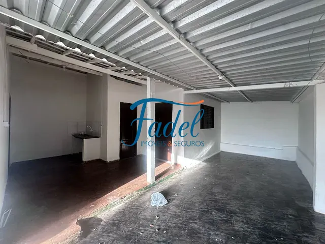 Casa 3 quartos e 2 banheiros, para alugar, no bairro Jardim Planalto em Conchal