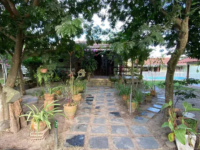 Casa com 900m² 3 quartos e 3 banheiros, à venda, no bairro Recanto do Sol em São Pedro da Aldeia