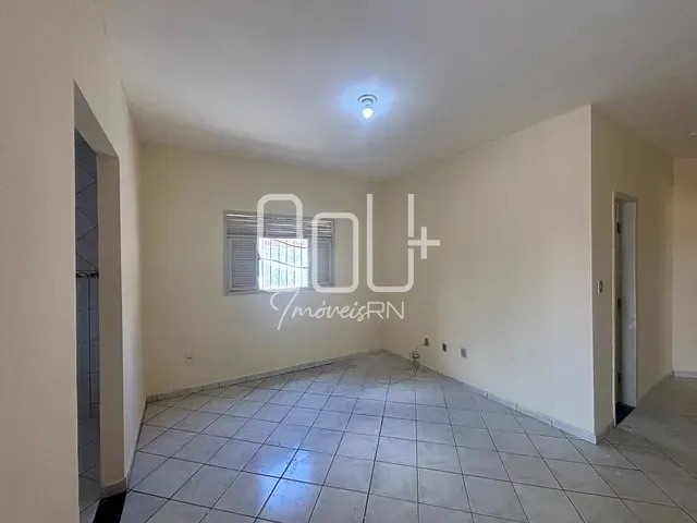Casa com 288m² 3 quartos e 2 banheiros, à venda, no bairro Nova Parnamirim em Parnamirim