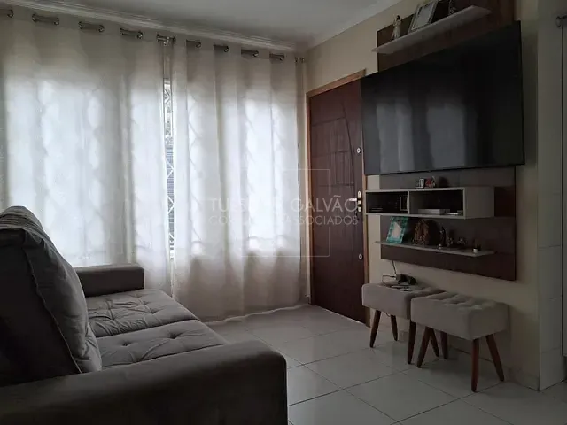 Casa com 46m² 2 quartos e 1 banheiro, à venda, no bairro Eucaliptos em Fazenda Rio Grande