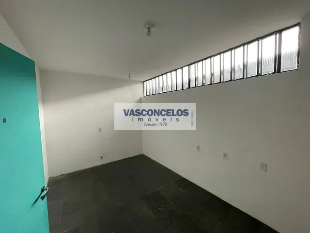 Casa com 450m² 5 quartos e 3 banheiros, à venda, no bairro Jardim Esplanada em São José dos Campos