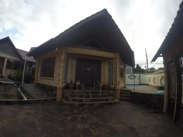 Casa com 778m² 5 quartos e 3 banheiros, à venda, no bairro Itaguaçu em Florianópolis