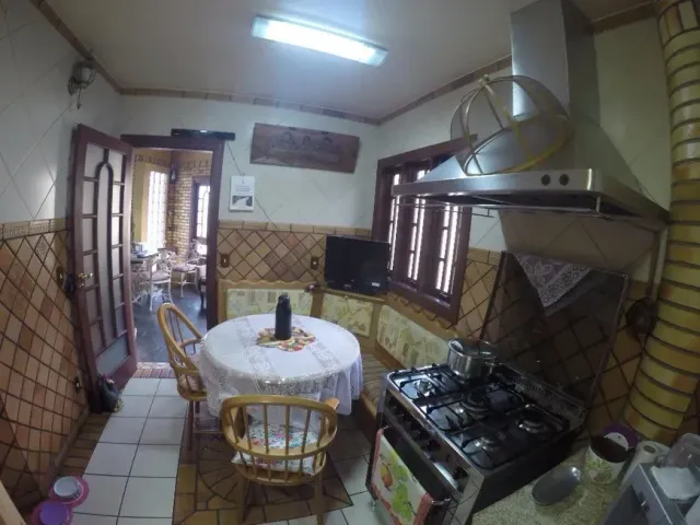 Casa com 778m² 5 quartos e 3 banheiros, à venda, no bairro Itaguaçu em Florianópolis