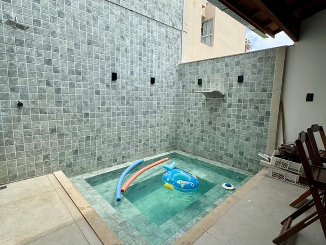 Casa 3 quartos e 3 banheiros, à venda, no bairro 0 em Itaperuna
