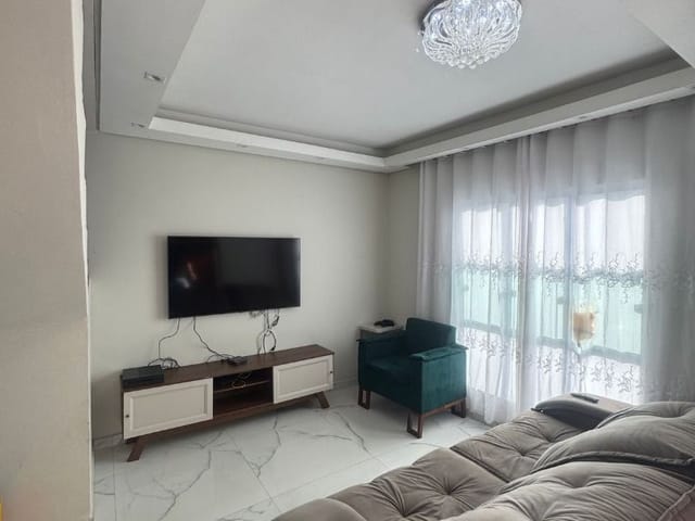 Casa com 125m² 4 quartos e 2 banheiros, à venda, no bairro Jardim em Extrema