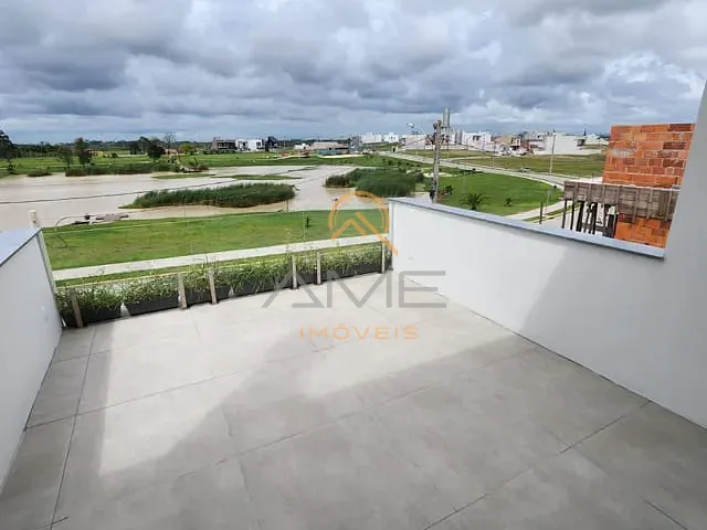 Casa 2 quartos e 1 banheiro, à venda, no bairro Três Vendas em Pelotas