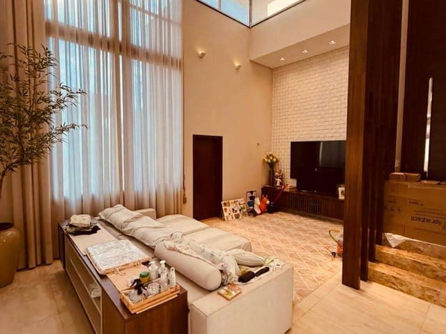 Casa 3 quartos e 3 banheiros, para alugar, no bairro Residencial Goiânia Golfe Clube em Goiânia