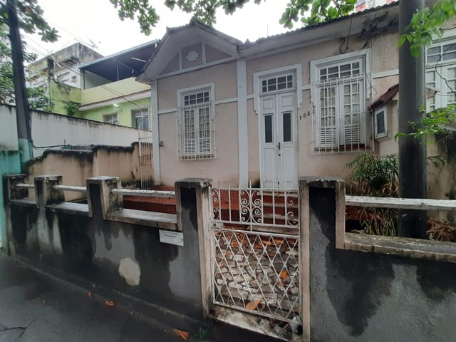 Foto do Casa - Linda Casa Linear de Dois Quartos. Imperdível! | Amaral Imóveis