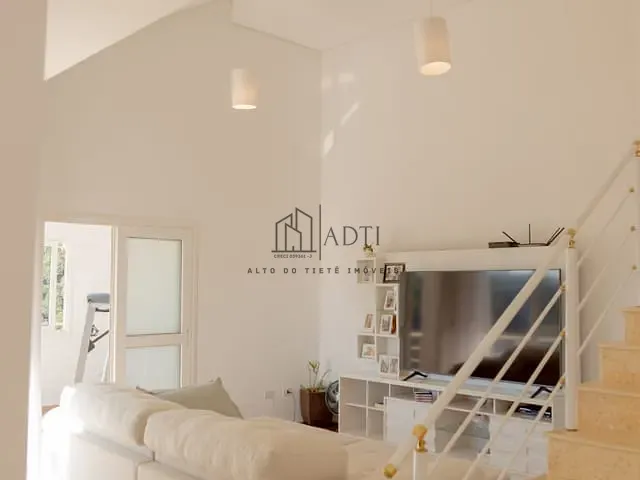 Casa com 632m² 4 quartos e 6 banheiros, à venda, no bairro Jardim Imperial em Arujá