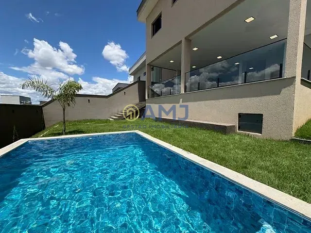 Casa com 397m² 3 quartos e 3 banheiros, à venda, no bairro Residencial Vale Verde em Senador Canedo