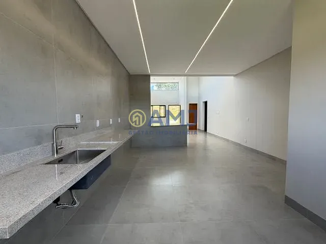 Casa, 3 quartos, 232 m² - Foto 7