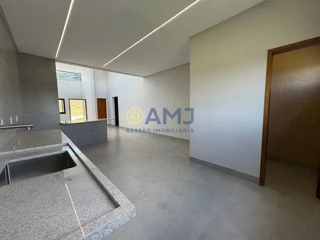 Casa, 3 quartos, 232 m² - Foto 8