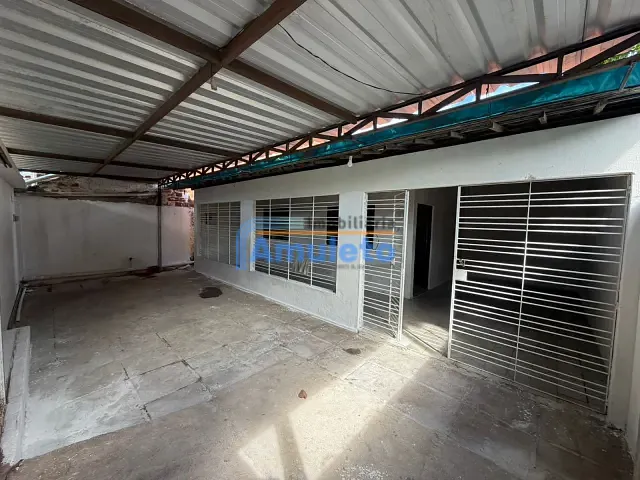 Casa 2 quartos e 1 banheiro, para alugar, no bairro Rio Doce em Olinda