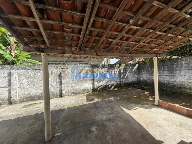 Casa 2 quartos e 1 banheiro, para alugar, no bairro Rio Doce em Olinda