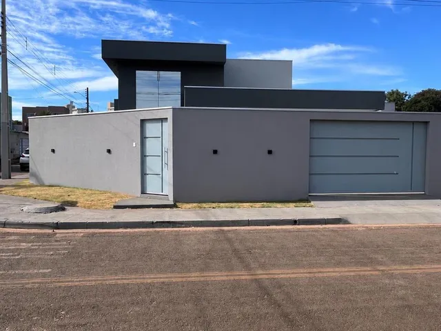 Casa com 226m² 3 quartos e 2 banheiros, à venda, no bairro Plano Diretor Sul em Palmas