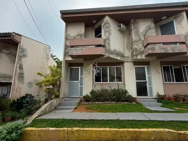 Casa com 208m² 2 quartos e 2 banheiros, à venda, no bairro Ariribá em Balneário Camboriú