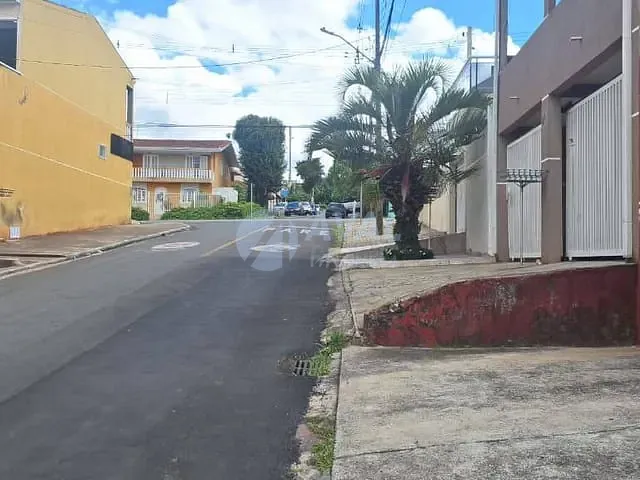 Casa com 130m² 4 quartos e 2 banheiros, à venda, no bairro Cidade Industrial em Curitiba