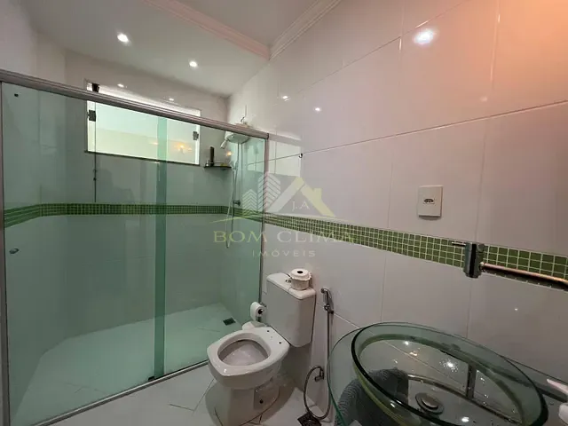 Casa 2 quartos e 2 banheiros, à venda, no bairro Francisco Bernardino em Juiz de Fora