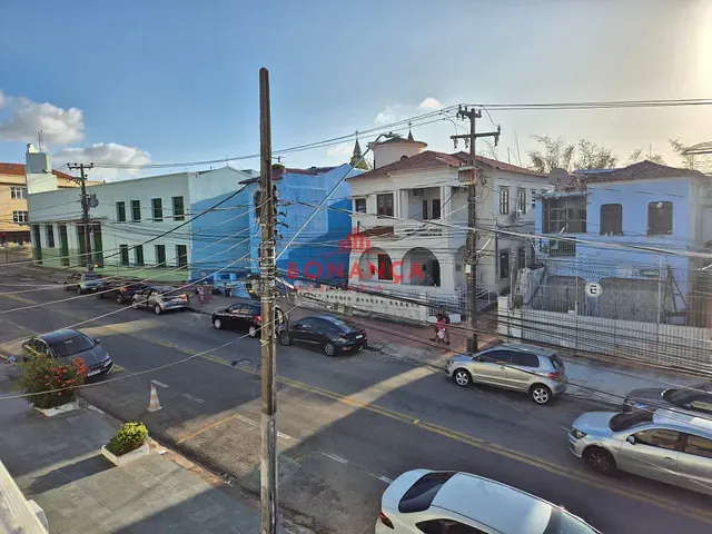 Casa para alugar, no bairro Centro em São Luís
