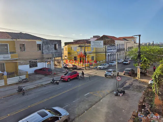 Casa para alugar, no bairro Centro em São Luís