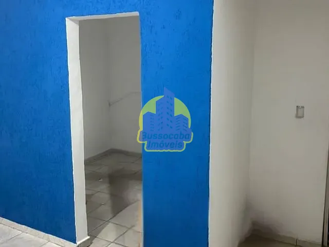 Casa com 80m² 2 quartos e 1 banheiro, para alugar, no bairro Bussocaba em Osasco