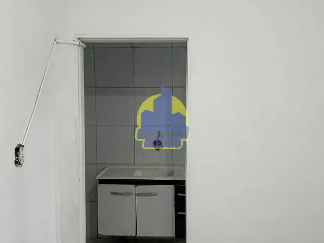 Casa com 80m² 2 quartos e 1 banheiro, para alugar, no bairro Bussocaba em Osasco