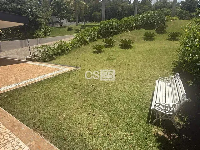 Casa com 1600m² 4 quartos e 6 banheiros, à venda, no bairro Loteamento Terras de Canaã em Cambé