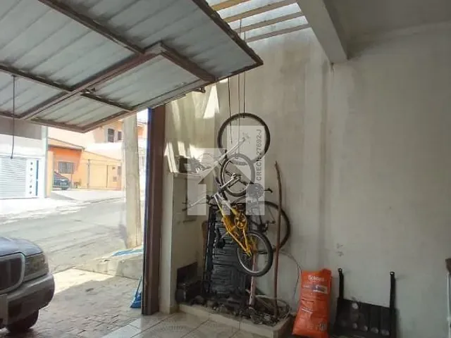 Casa com 150m² 2 quartos e 2 banheiros, à venda, no bairro Parque Cidade Jardim II em Jundiaí
