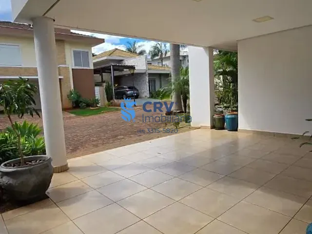 Casa com 374m² 3 quartos e 4 banheiros, para alugar, no bairro Esperança em Londrina