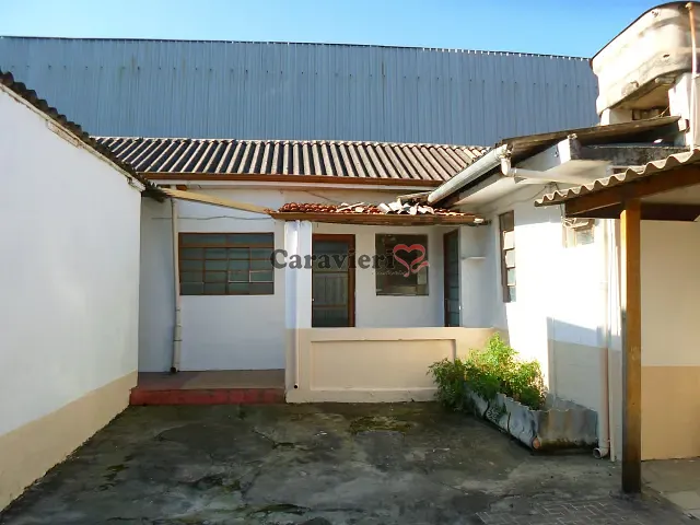 Casa 2 quartos e 1 banheiro, para alugar, no bairro Penha de França em São Paulo