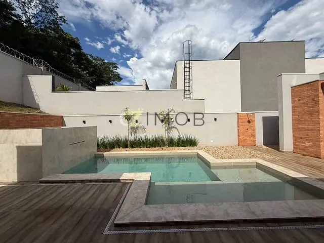 Casa com 660m² 3 quartos e 4 banheiros, à venda, no bairro Residencial e Empresarial Alphaville em Ribeirão Preto