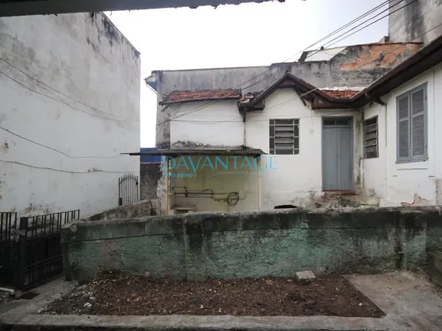 Casa com 212m² 2 quartos e 1 banheiro, à venda, no bairro Cambuci em São Paulo