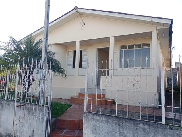 Casa com 281m² 3 quartos e 2 banheiros, à venda, no bairro Vila Nova em Jaguariaíva