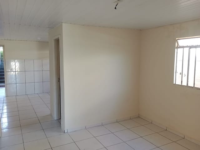 Casa com 281m² 3 quartos e 2 banheiros, à venda, no bairro Vila Nova em Jaguariaíva