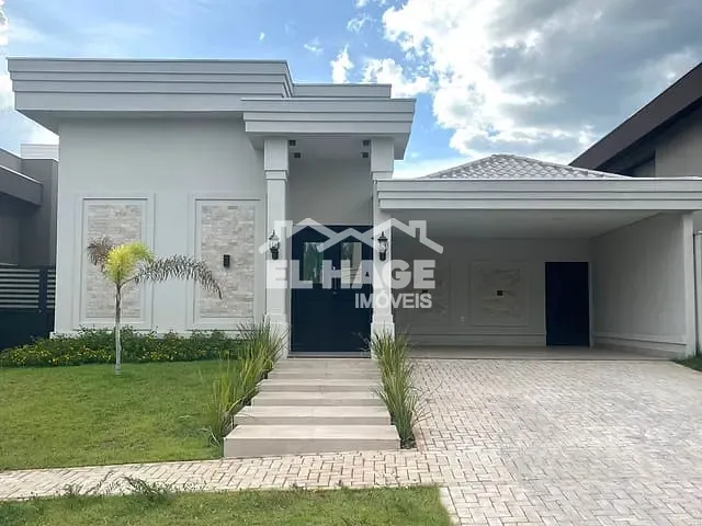 Casa com 440m² 3 quartos e 4 banheiros, à venda, no bairro Ribeirão do Lipa em Cuiabá