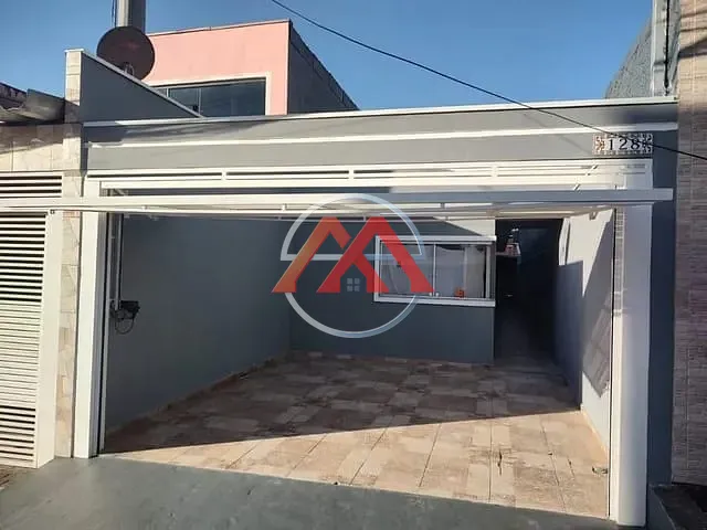 Casa 2 quartos e 2 banheiros, à venda, no bairro Vila União (Zona Leste) em São Paulo