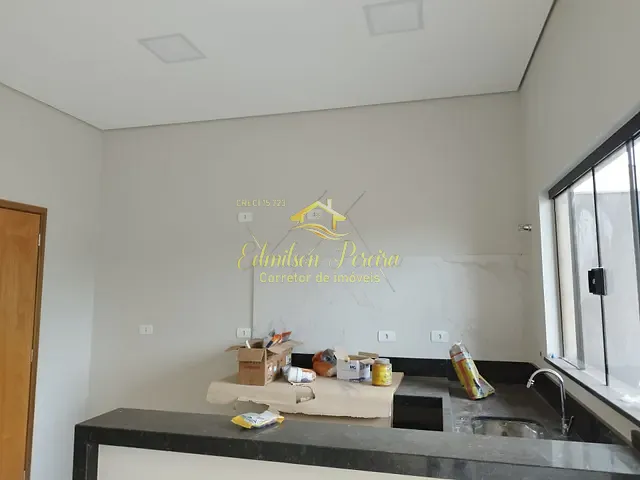Casa com 125m² 3 quartos e 2 banheiros, à venda, no bairro Novo Antares em Londrina
