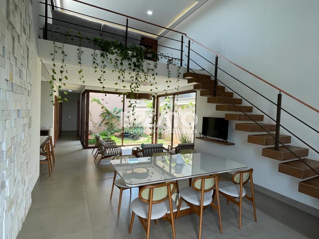 Casa com 300m² 3 quartos e 3 banheiros, à venda, no bairro Porto Madero em Dourados