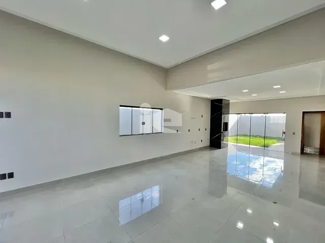 Casa com 300m² 3 quartos e 3 banheiros, à venda, no bairro Jardim Costa do Sol em Rolândia