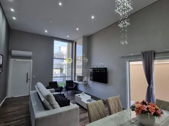 Casa com 360m² 3 quartos e 3 banheiros, à venda, no bairro Pedra Branca em Palhoça