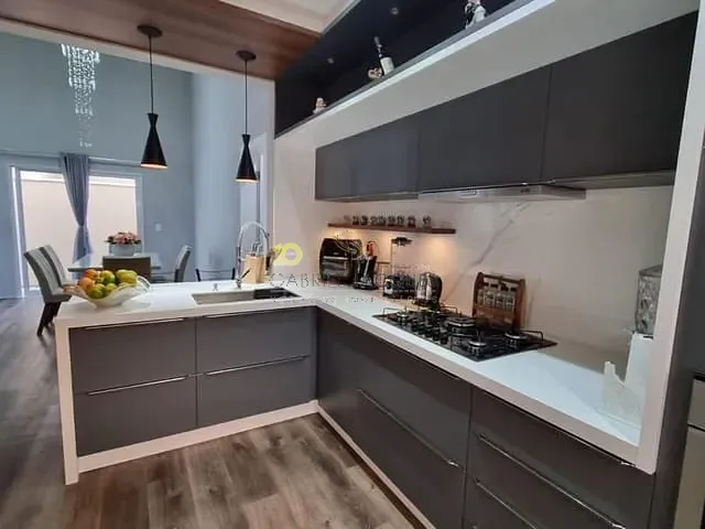 Casa com 360m² 3 quartos e 3 banheiros, à venda, no bairro Pedra Branca em Palhoça