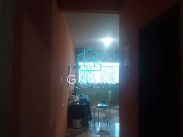 Casa 2 quartos e 1 banheiro, à venda, no bairro Jardim Padovani em Londrina
