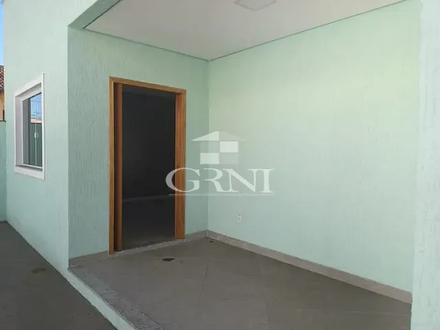 Casa com 360m² 3 quartos e 2 banheiros, à venda, no bairro Marechal Hermes em Rio de Janeiro