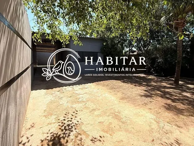 Casa 2 quartos e 1 banheiro, à venda, no bairro Aeroporto em Corumbá