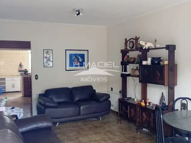 Casa com 308m² 2 quartos e 1 banheiro, à venda, no bairro Jardim Pinheiros em Valinhos
