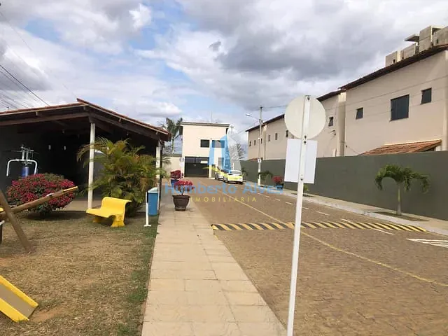 Casa 3 quartos e 1 banheiro, à venda, no bairro Boa Vista em Vitória da Conquista