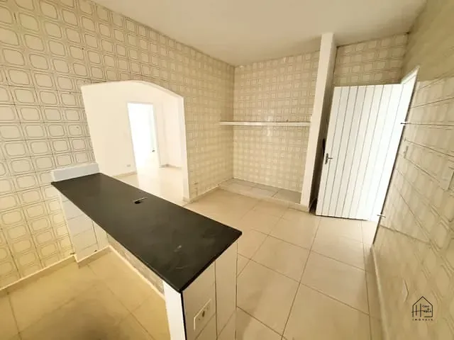 Casa 3 quartos e 2 banheiros, à venda ou para alugar, no bairro Granja Carolina em Cotia